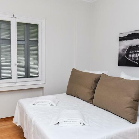 Warm Apartment At Exarchia 1 Bed 2 Pers Athènes Extérieur photo