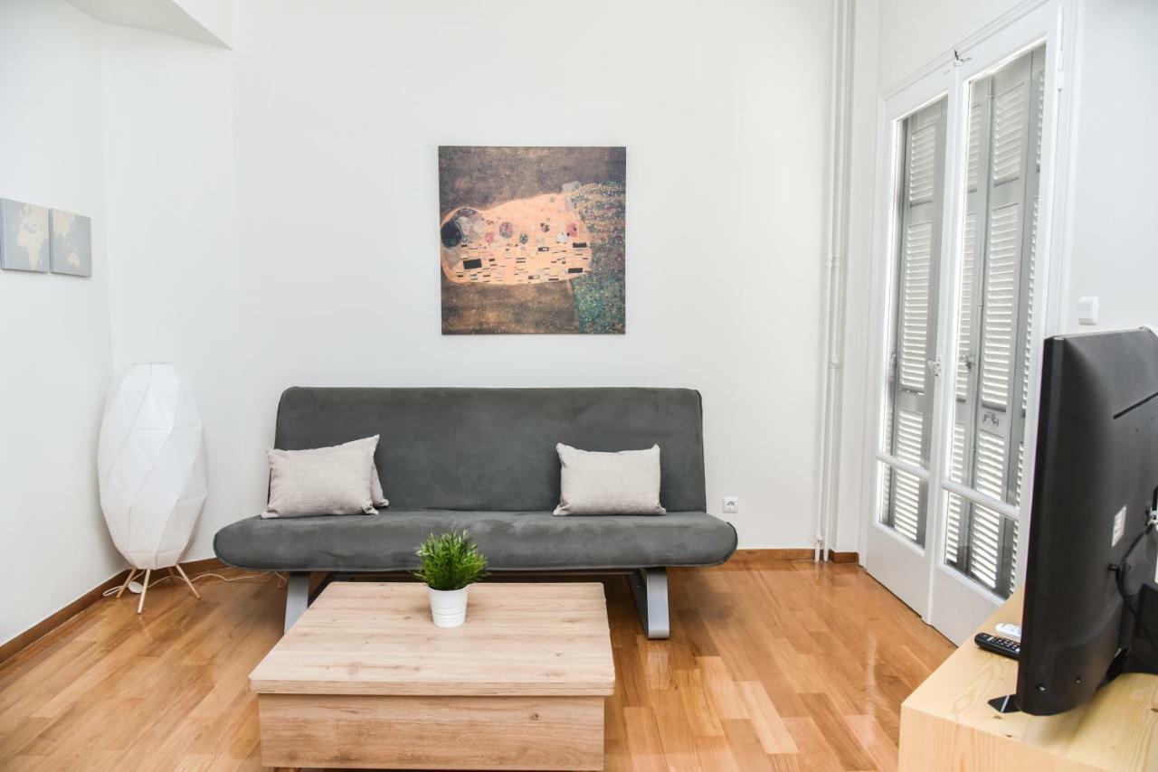 Warm Apartment At Exarchia 1 Bed 2 Pers Athènes Extérieur photo