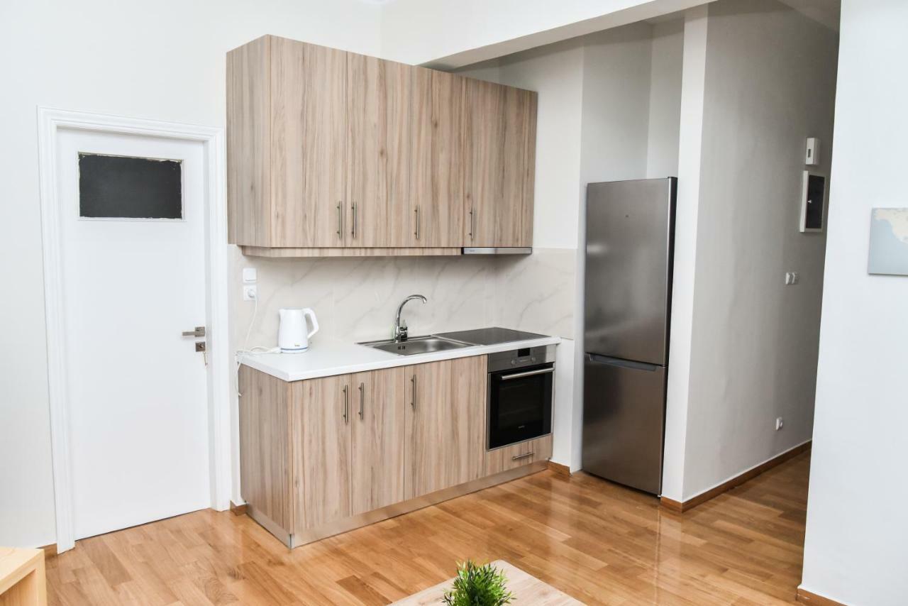 Warm Apartment At Exarchia 1 Bed 2 Pers Athènes Extérieur photo
